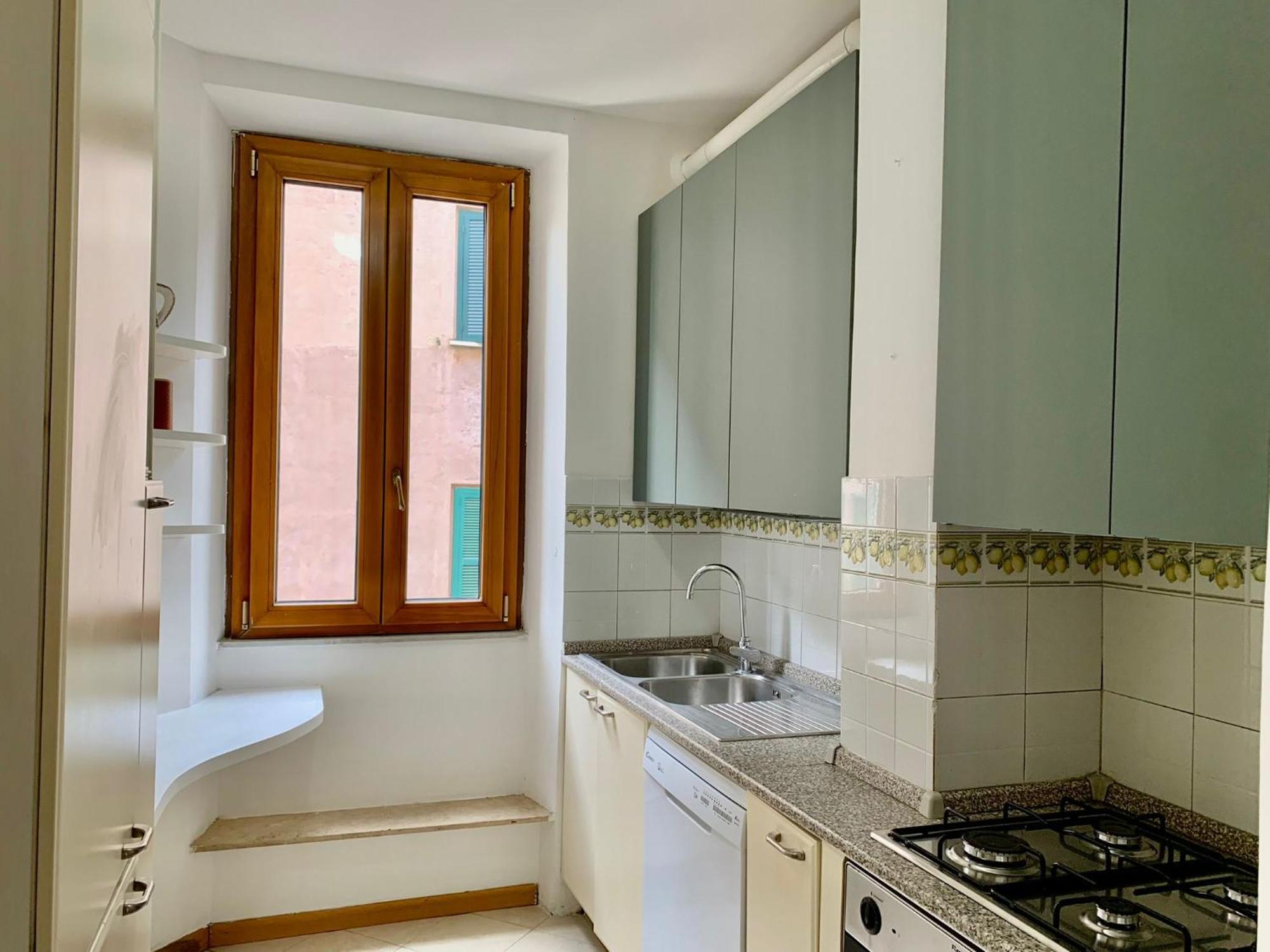 רומא Colosseo Prestige Apartment מראה חיצוני תמונה
