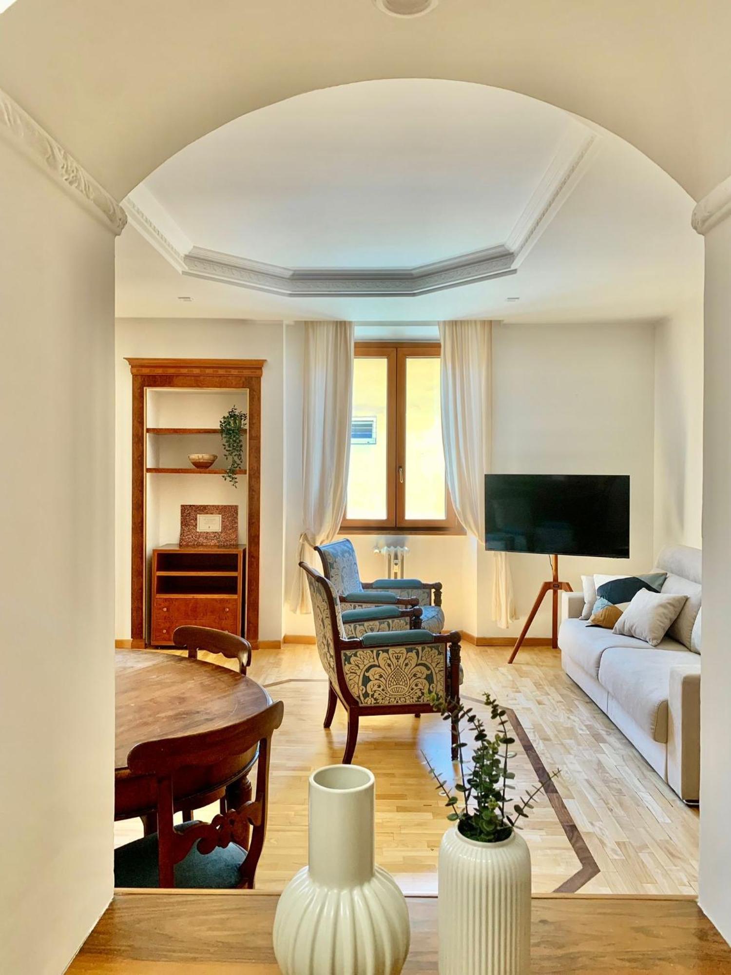 רומא Colosseo Prestige Apartment מראה חיצוני תמונה